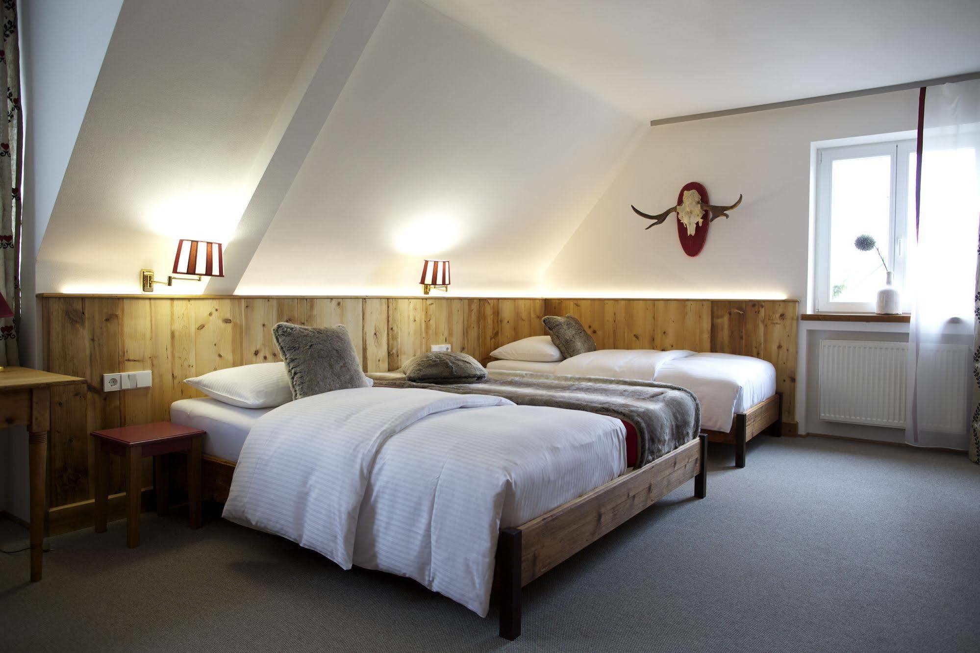 Illertisser Hof Illertissen Eksteriør bilde